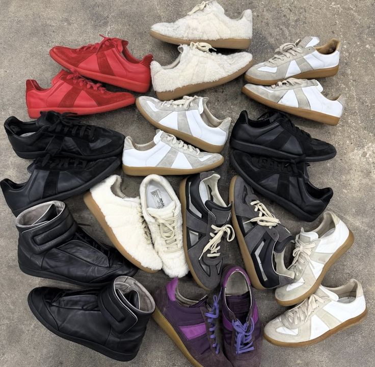 Sneakers First Picks