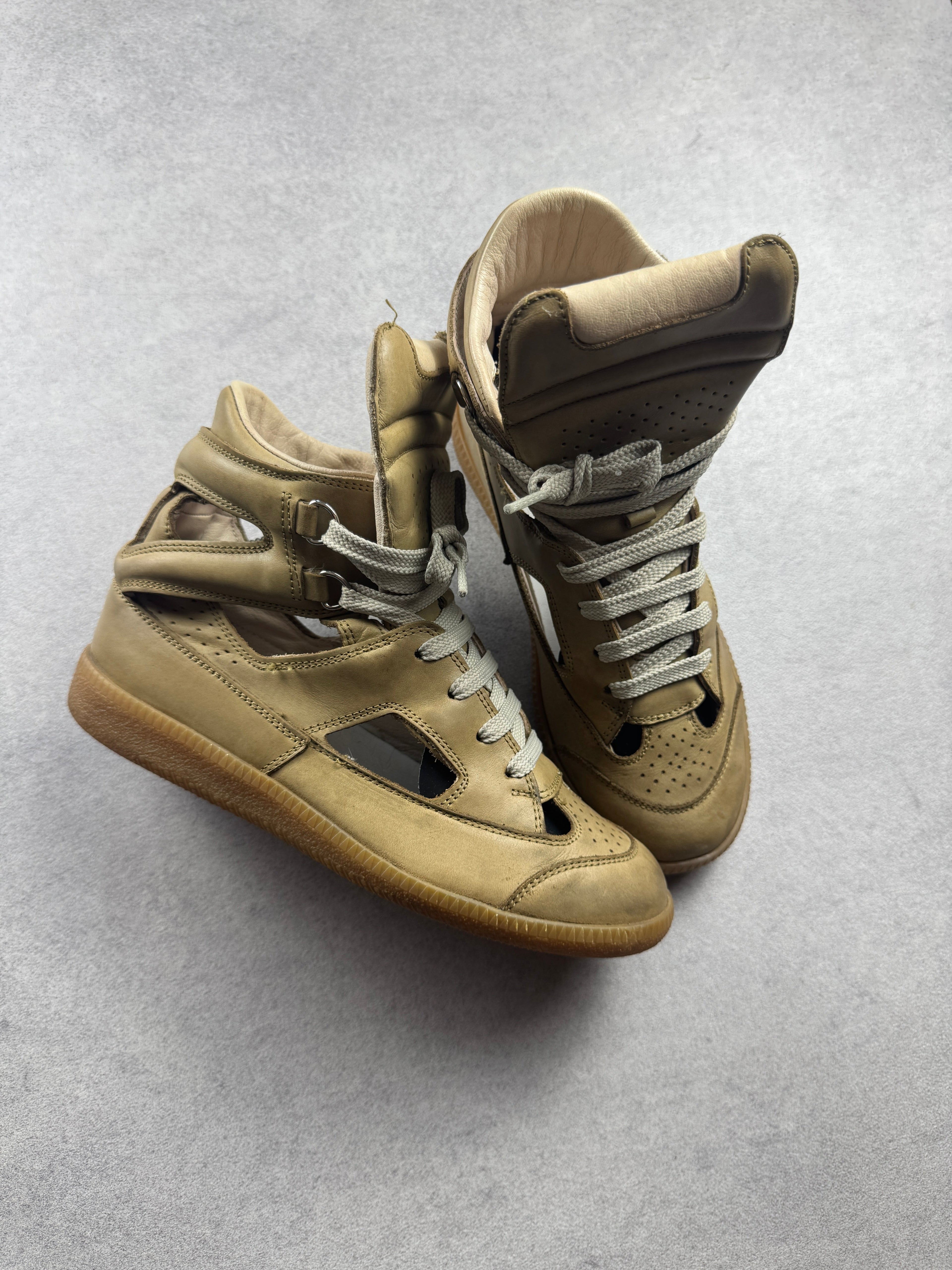 Vintage Maison Margiela Cutout High-Top 2009 Marron 36/6 Maison Margiela