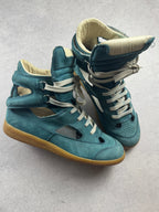 Vintage Maison Margiela Cutout High-Top 2009 bleu 37/7 Maison Margiela