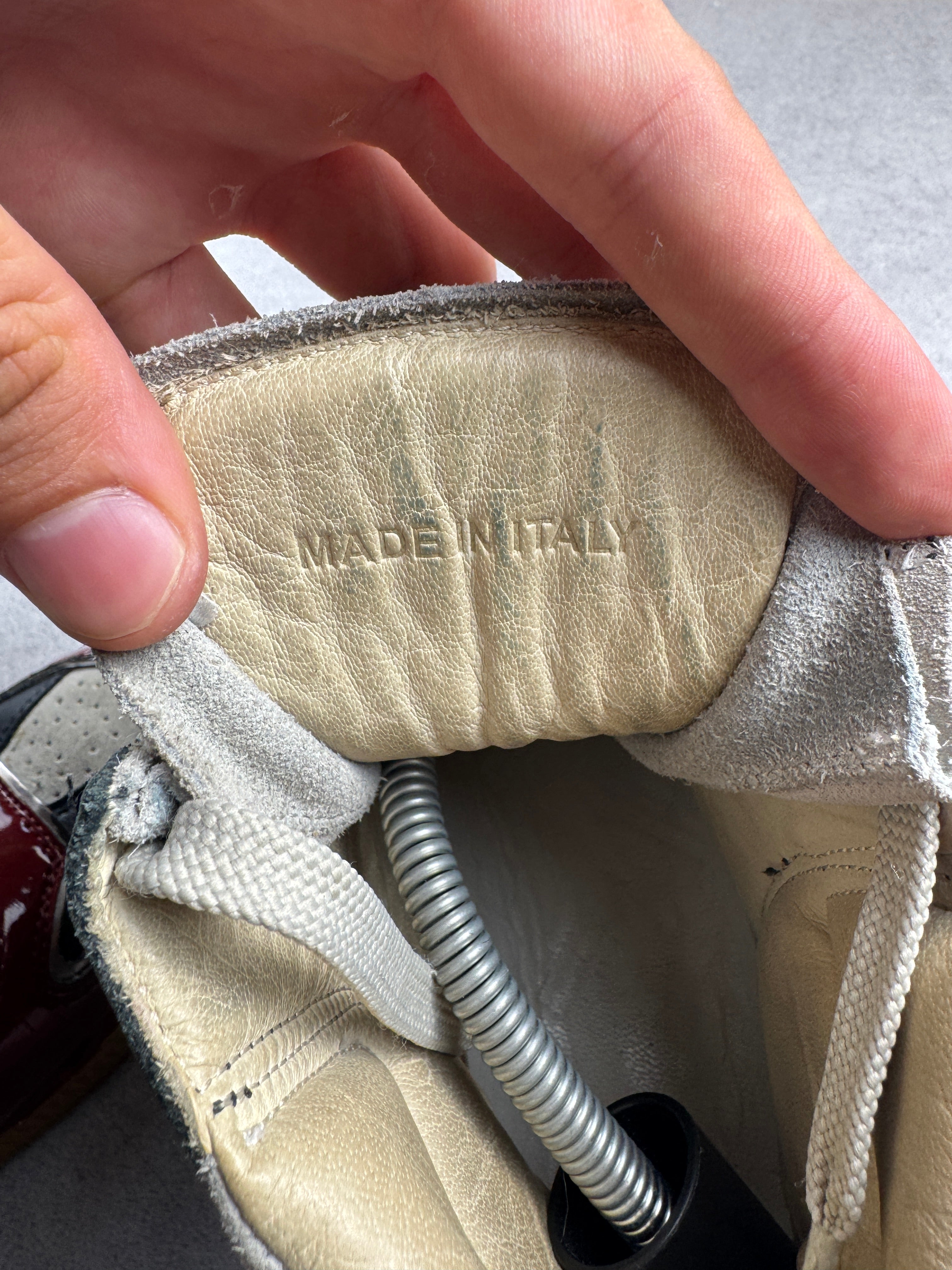 Maison Margiela Cadillac rouge et noire 37/7 Maison Margiela