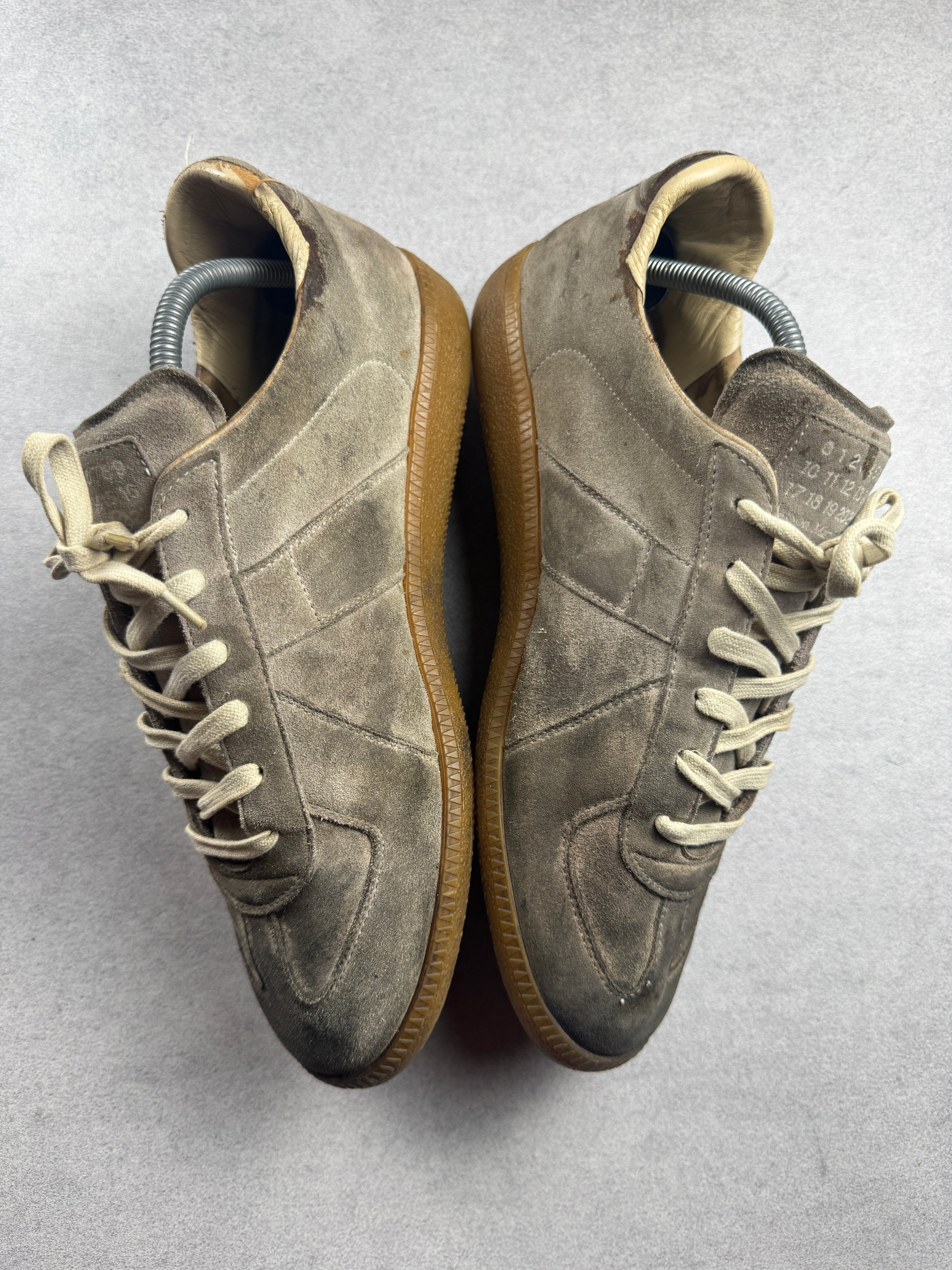 Vintage Maison Margiela Replica x Le Bon Marché Rive Gauche 2012 taupe 42/9 Maison Margiela