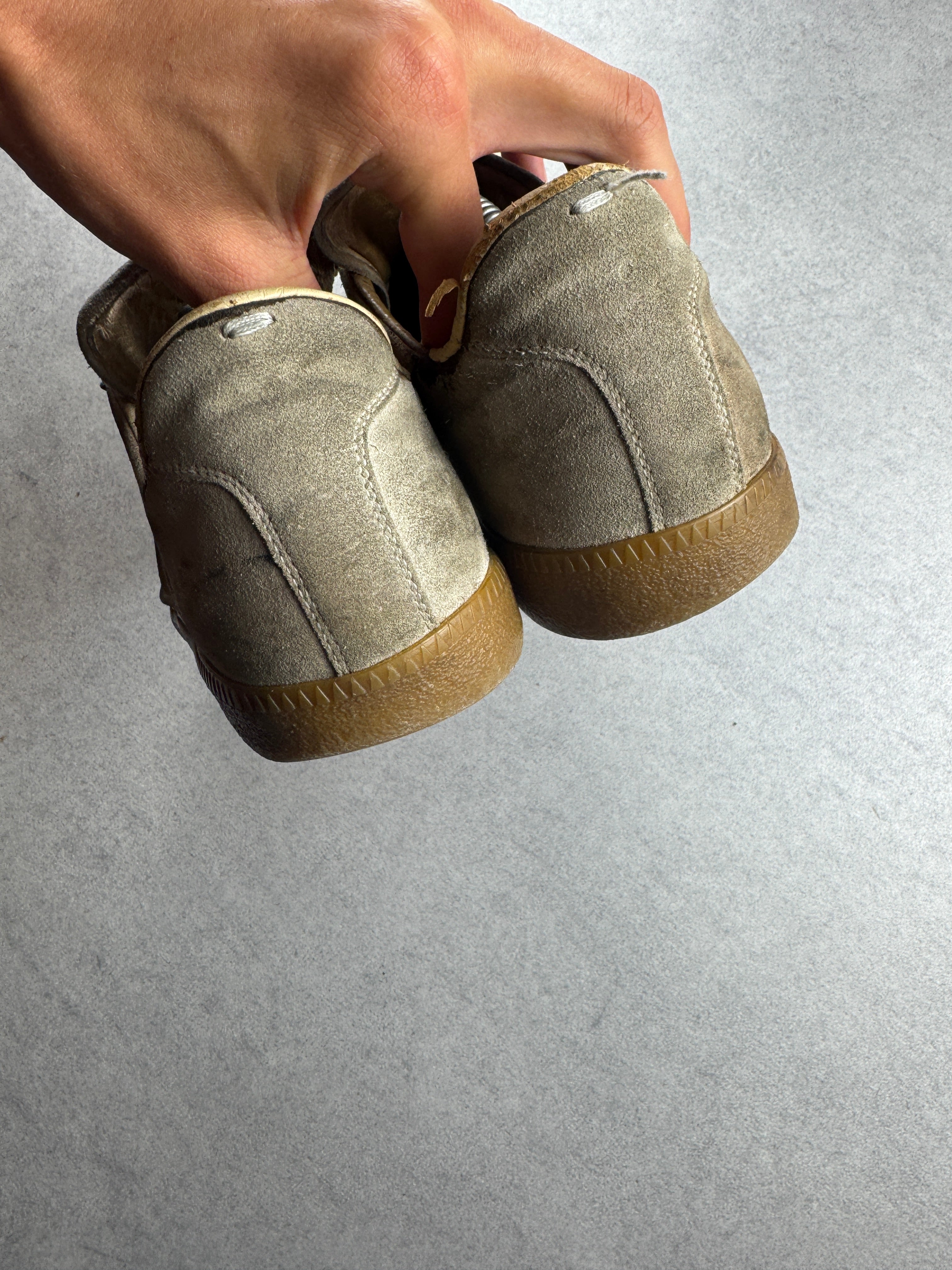 Vintage Maison Margiela Replica x Le Bon Marché Rive Gauche 2012 taupe 42/9 Maison Margiela
