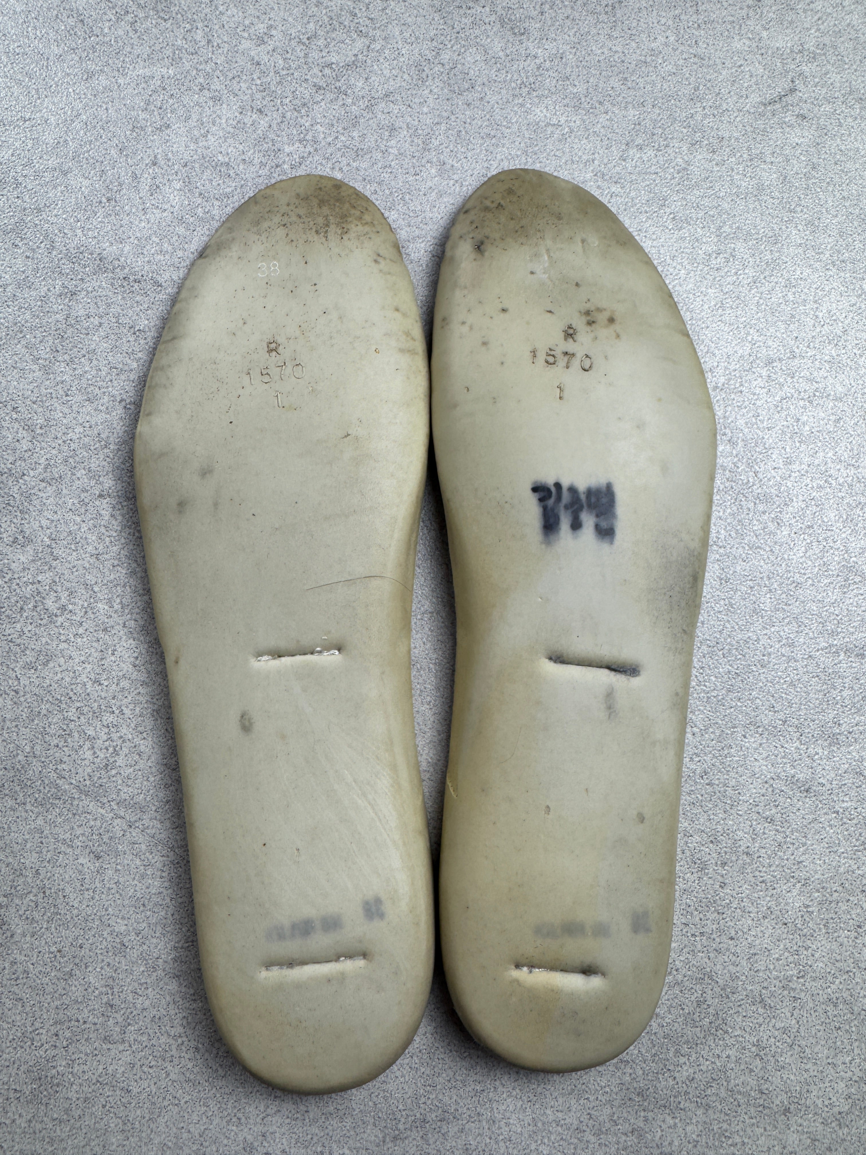 Vintage Maison Margiela Replica blanche 38/5 Maison Margiela