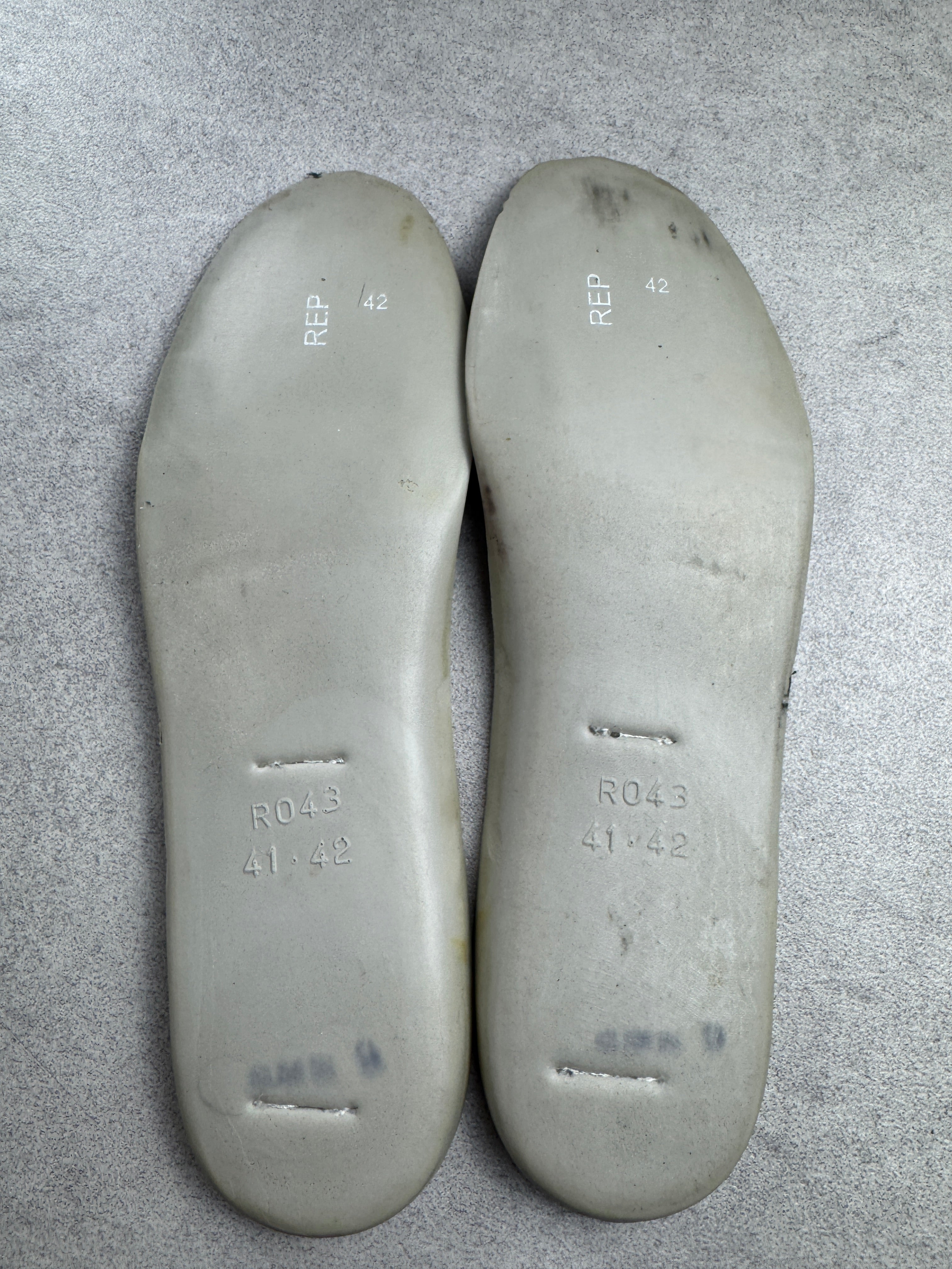 Vintage Maison Margiela Replica  blanche 42/9 Maison Margiela