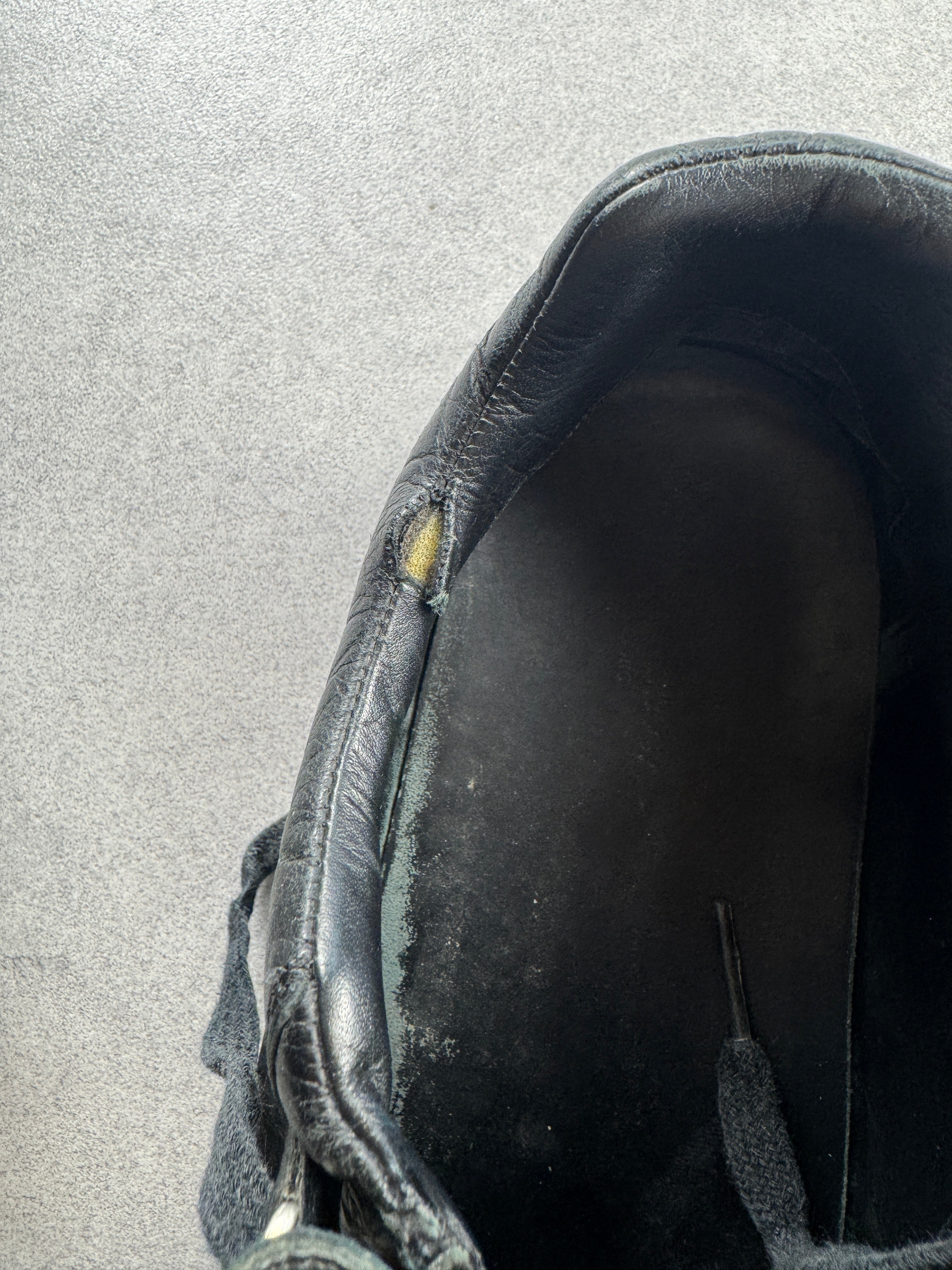 Balenciaga Arena noire 42/9 Balenciaga