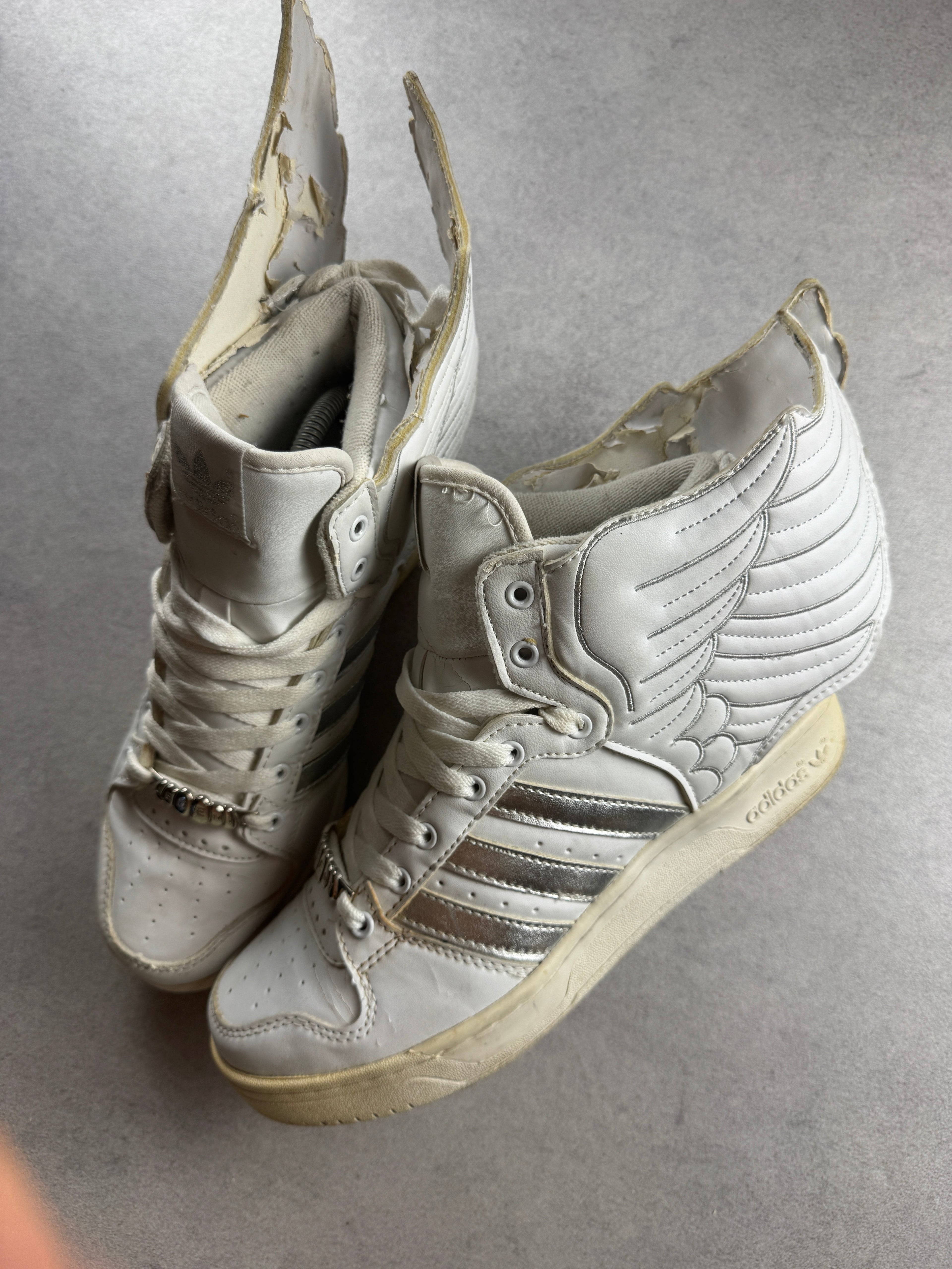 Adidas X Jeremy Scott Wings Blanc et Argenté 41/8 Adidas X Jeremy Scott