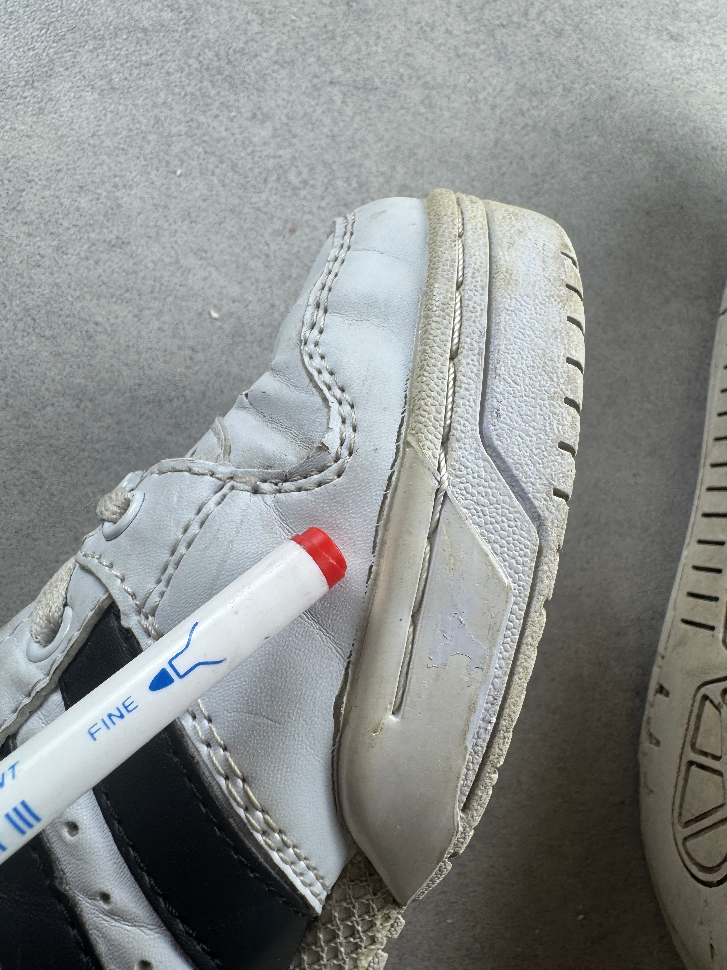 Adidas X Jeremy Scott Wings blanc et noir 40/7 Adidas X Jeremy Scott