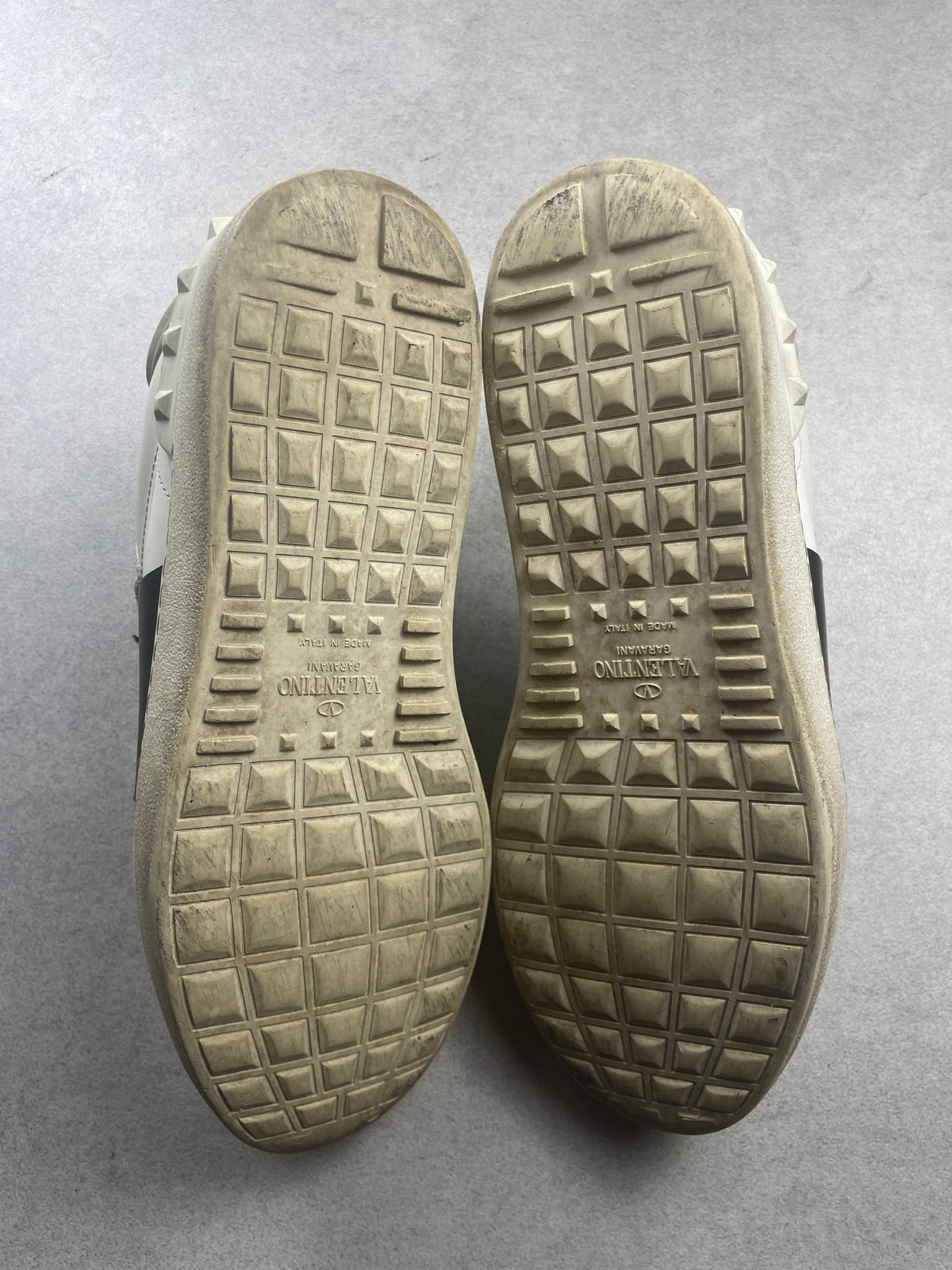 Valentino Garavani Rocksud blanche et noire 41/9 Valentino Garavani