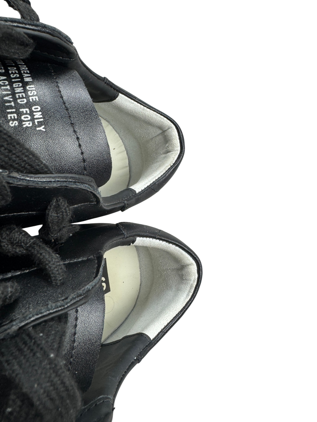 Golden Goose Superstar Size 43